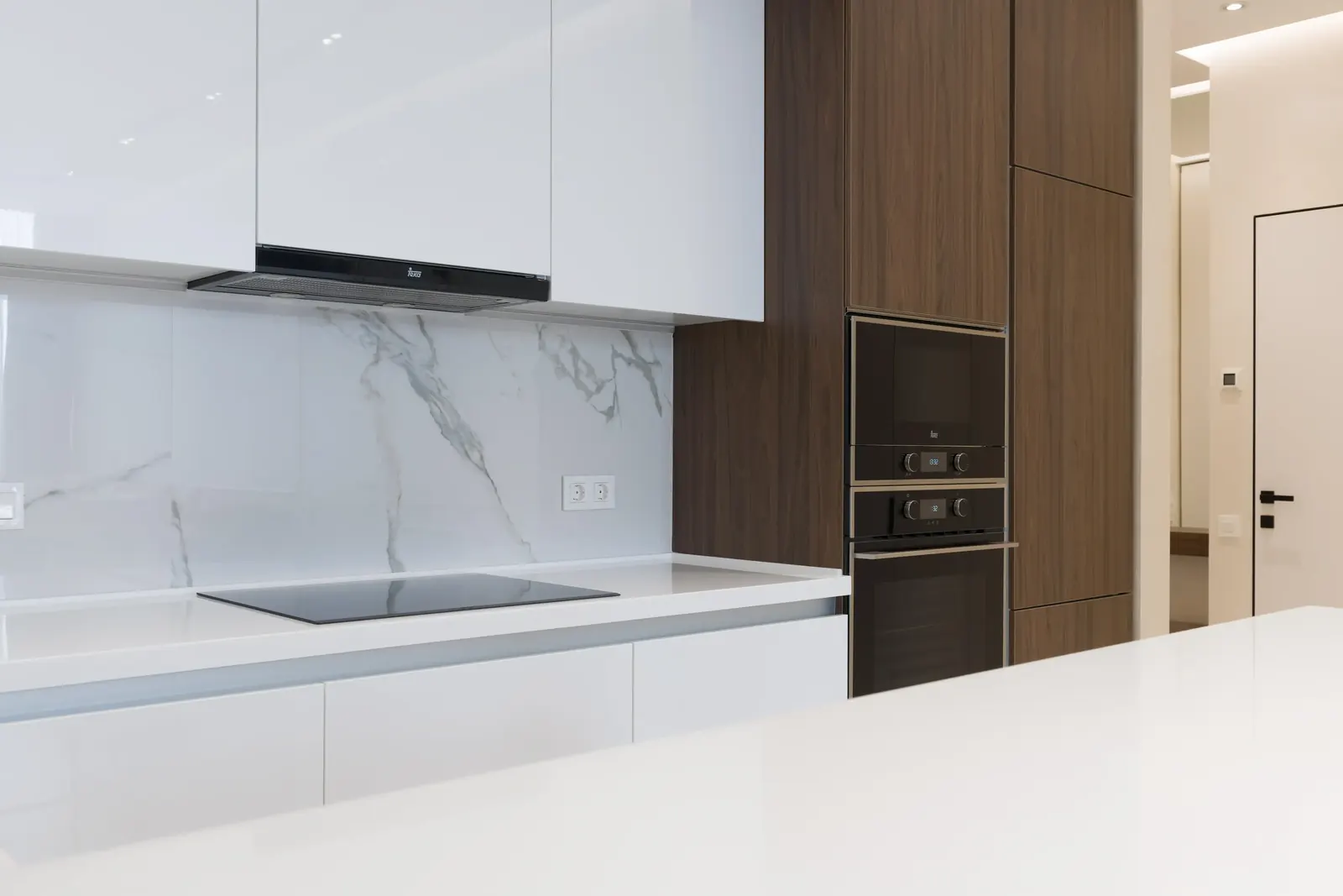 Custom Kitchen Cabinetry